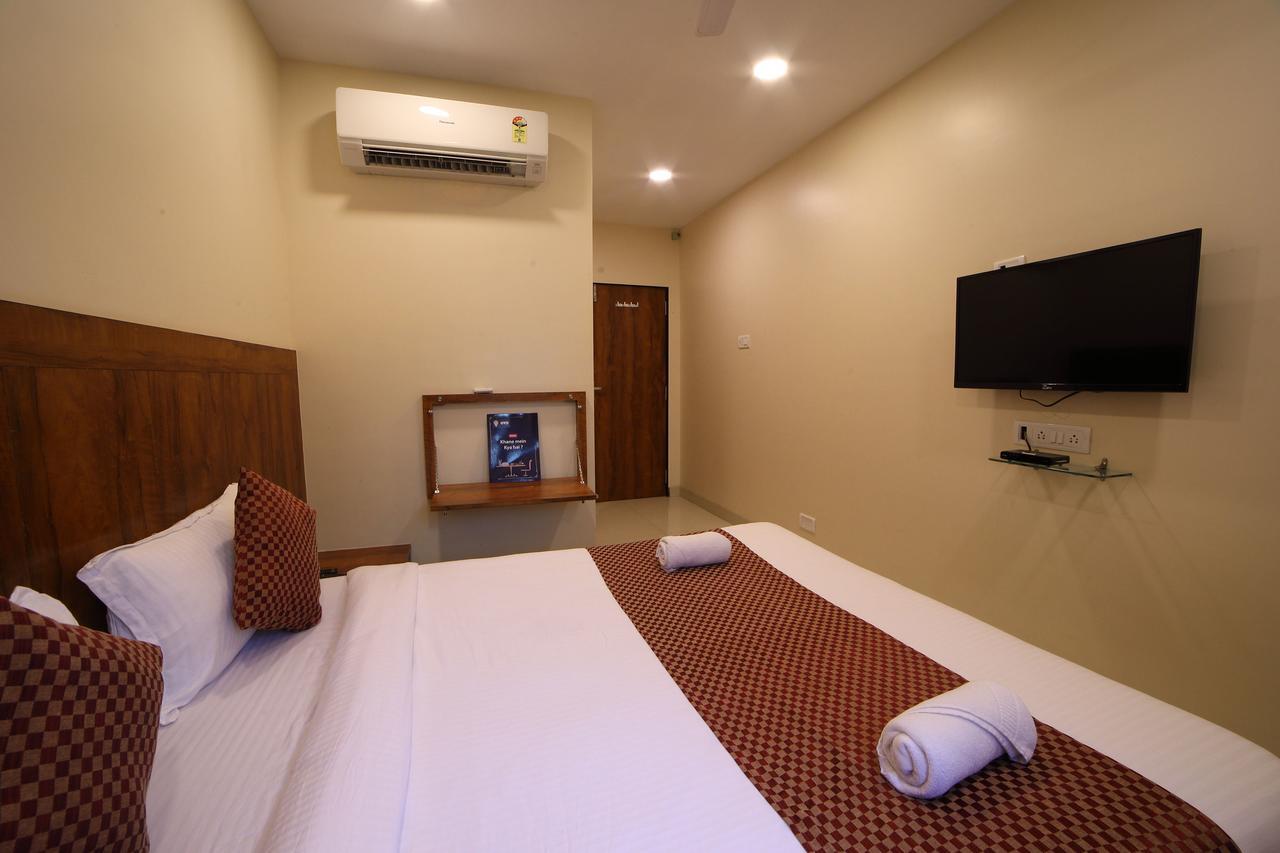 Oyo 8757 Prakash Inn Mumbai Eksteriør bilde